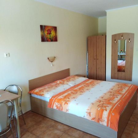 Privat Sulamit Hotel Podhajska Exterior photo